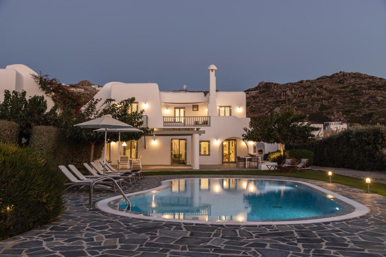 Aqua Breeze Villas On The Beach Plaka  Exterior photo