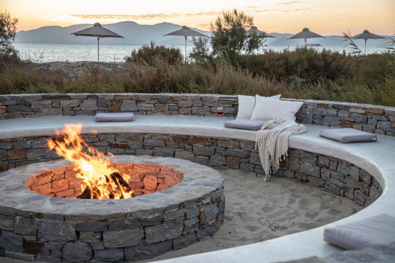 Aqua Breeze Villas On The Beach Plaka  Exterior photo